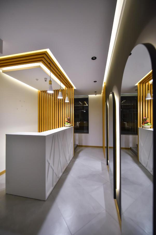 Baron Boutique Hotel Jerevan Exteriör bild