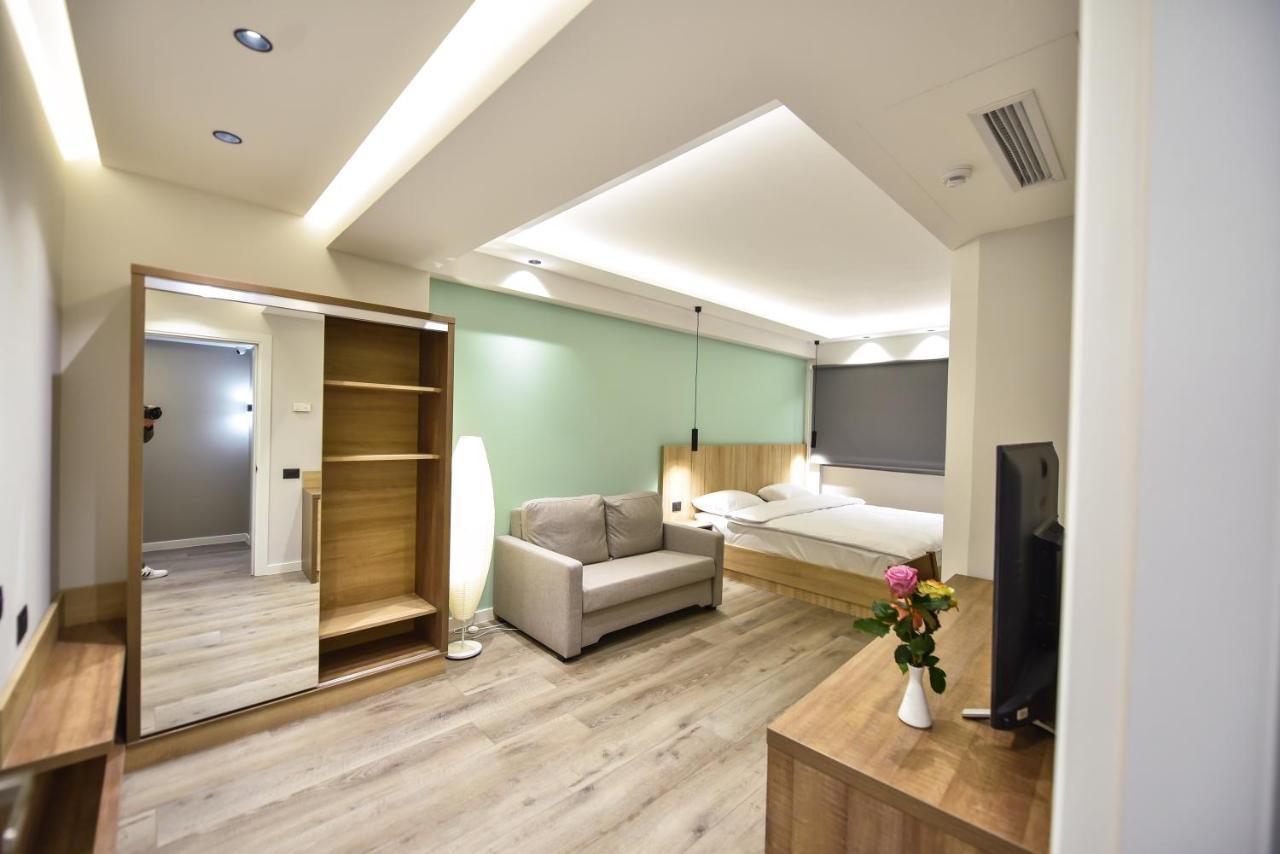 Baron Boutique Hotel Jerevan Exteriör bild