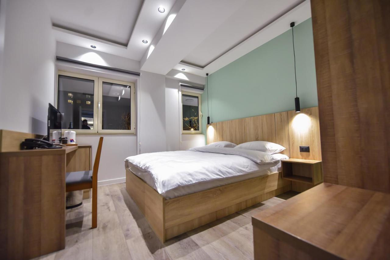 Baron Boutique Hotel Jerevan Exteriör bild